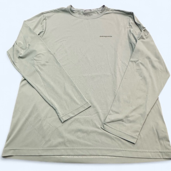 Patagonia Other - Patagonia Green Men's Size Medium Long-Sleeved Capilene Cool Daily Fish Top